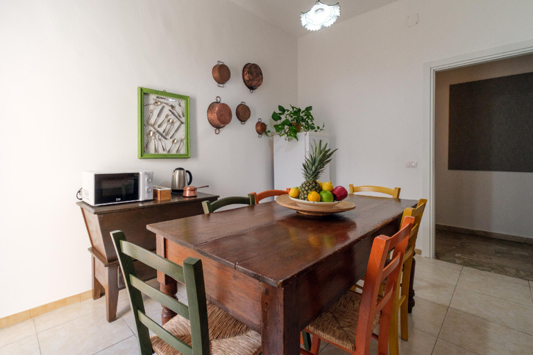 Others 4, Casa Dorotea, Lecce