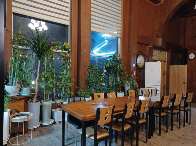 Food & Drinks 4, Vernia, Yeosu