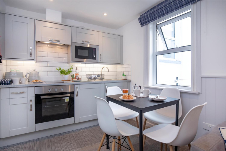 Others 5, Sunnybeach Holiday Apartments, Torbay