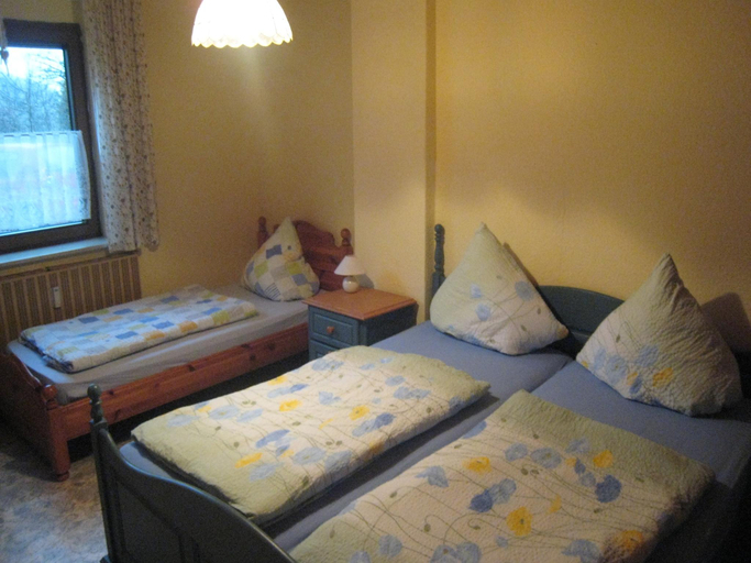 Bedroom 2, Cozy Morbach Getaway, Bernkastel-Wittlich