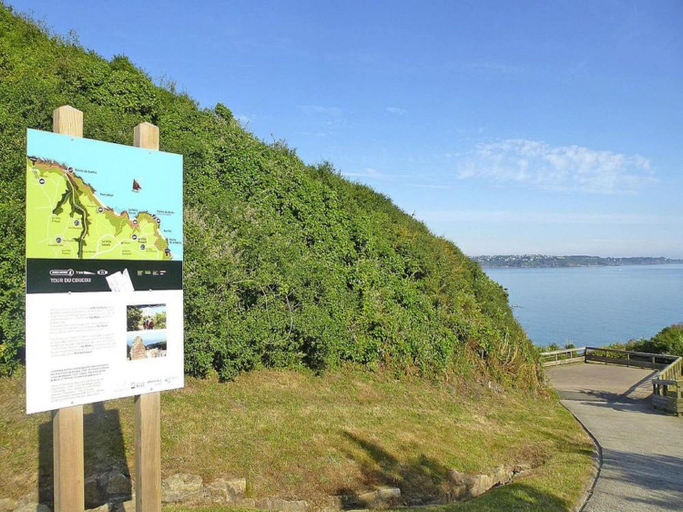 Others 3, Apartment in Pordic near Sandy Beach, Côtes-d'Armor