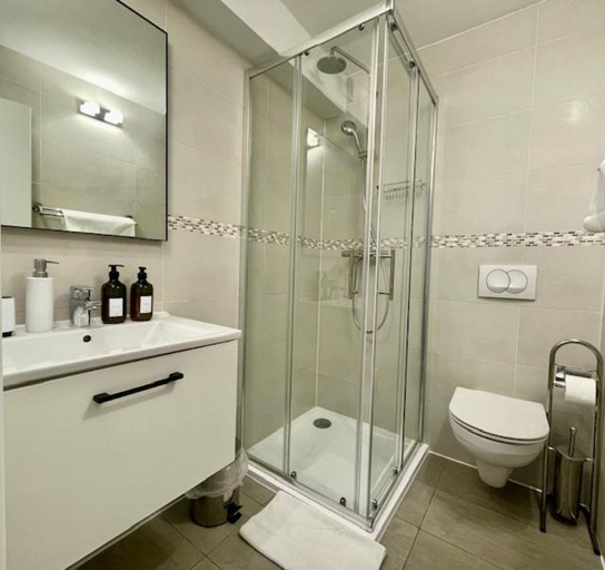 Bathroom, Ida Apartments, Dubrovnik