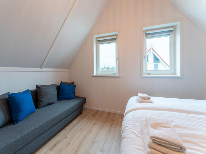 Bedroom 2, Modern holiday home by the sea with sauna, Tholen