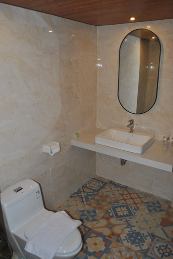 Bathroom, Love Without boundaries num9842, Gianyar