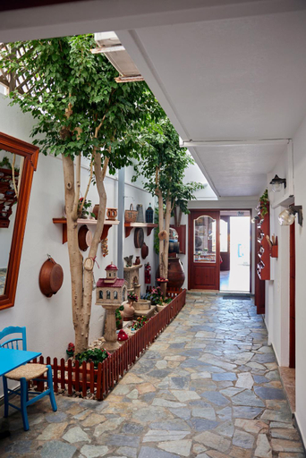Others 5, Vlachakis Hotel, Crete