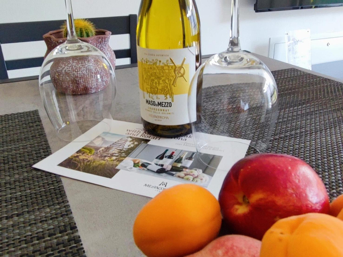 Food & Drinks 5, Benini Holidays: Villa San Pietro, Trento