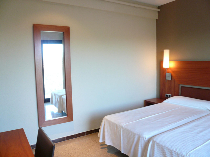 Bedroom 2, Can Fisa Hotel & Apartments, Barcelona
