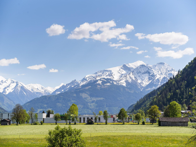Others 5, Apartment in Maishofen near Ski Slopes, Zell am See