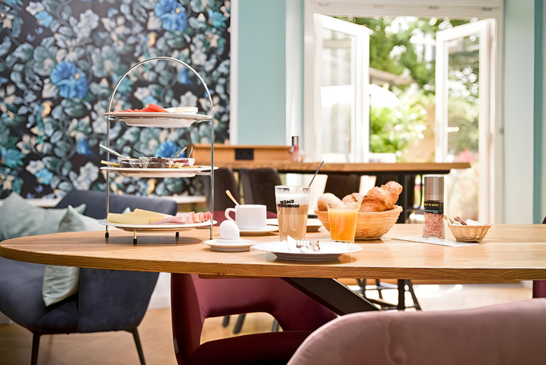 Food & Drinks 5, AMC Hotel - Schöneberg, Berlin