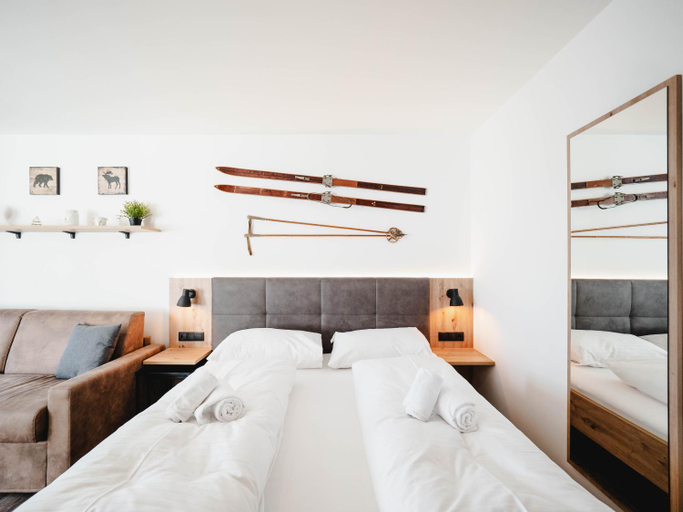 Bedroom 3, Glacier View, Zell am See