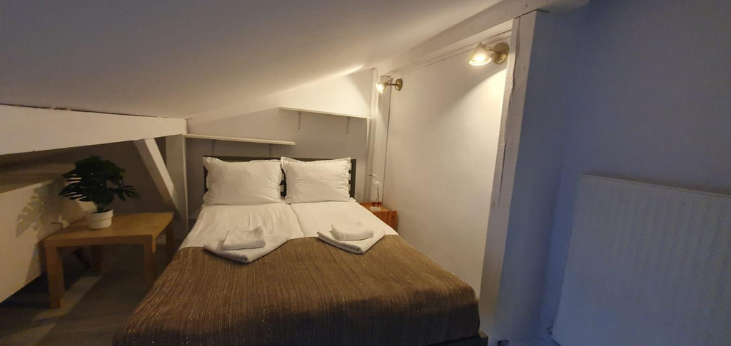 Others 2, Villa 31, Sopot