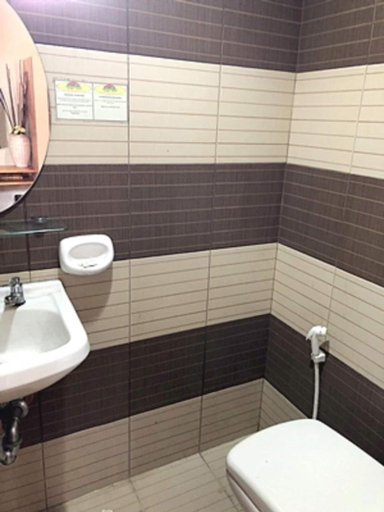 Bathroom 2, Pura Vida Villas, Tagaytay City