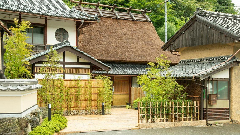 Exterior & Views 1, Kigusuriya Ryokan, Nantan