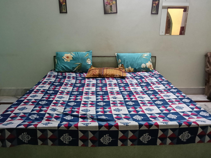 Bedroom 2, SRS guest house , Khordha