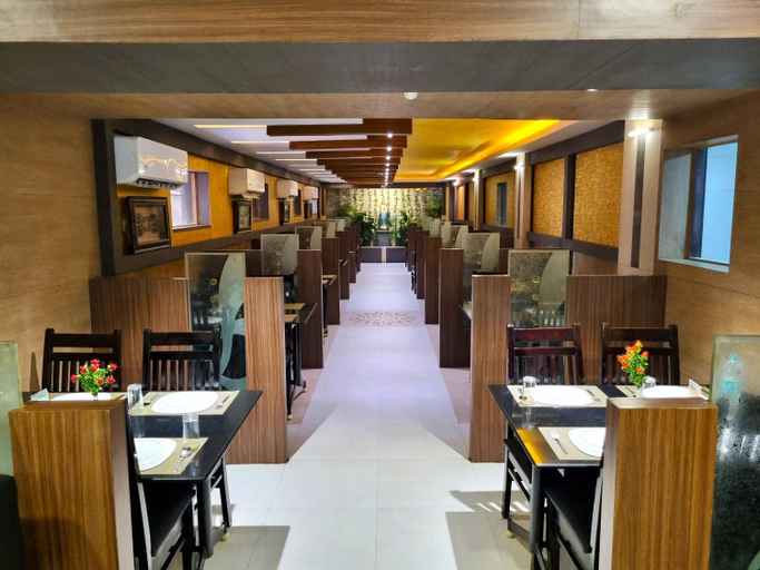 Food & Drinks 3, Seagate Church View Resorts, Nagappattinam