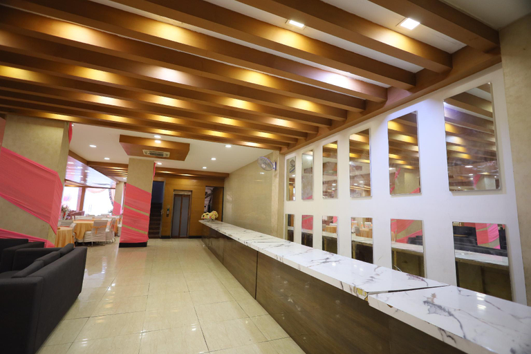 Food & Drinks 4, Hotel Wedlock Near Artemis Hospital, Gurgaon