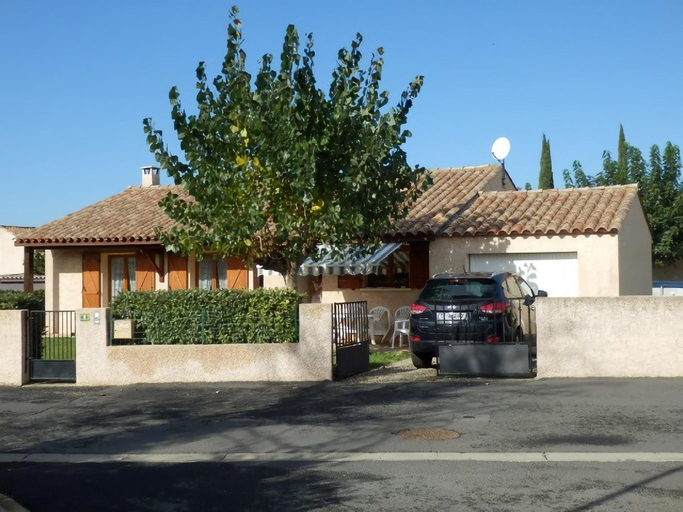 Exterior & Views 1, Charming Villa in Saint-Genies, Hérault
