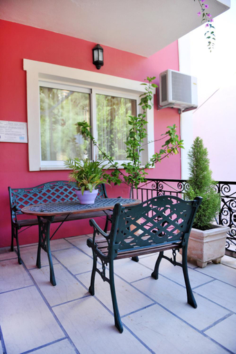 Others 5, Logan's Beach Hotel, Ionian Islands