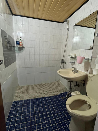 Bathroom 3, Jeju Seogwipo Gudeok Guesthouse, Seogwipo