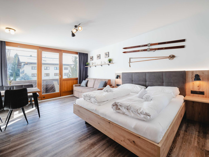 Bedroom 4, Glacier View, Zell am See