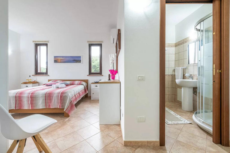 Bedroom 4, Amazing detached villa for 8 guests near Stintino, Sassari
