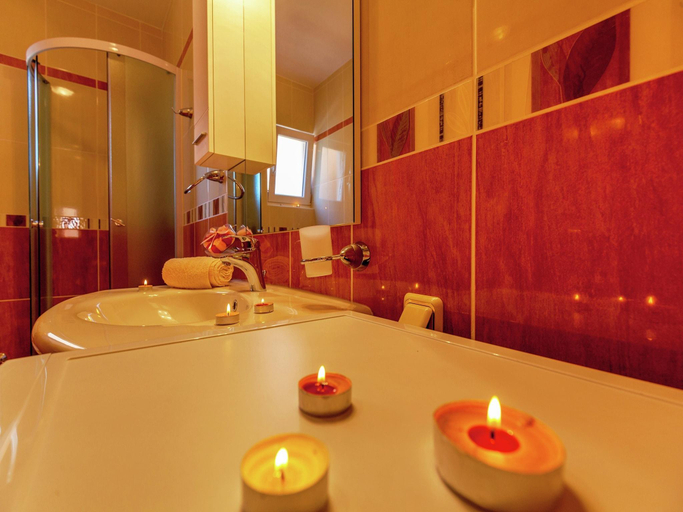 Others 4, Romantic Forest Retreat, Crikvenica