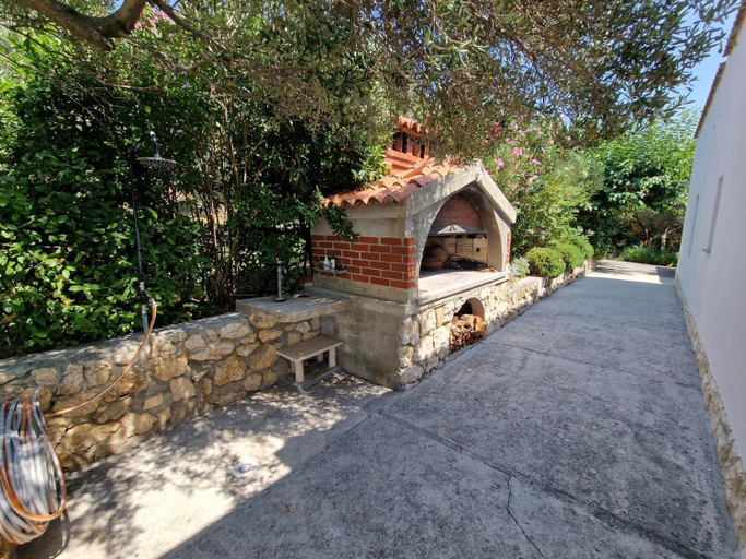 5, Apartments with parking space Barbat, Rab - 22167, Lopar/Supetarska Draga