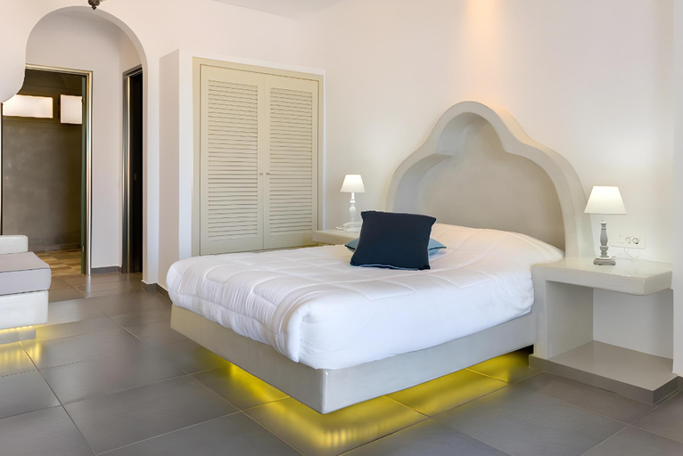 Bedroom 3, B Suites, South Aegean