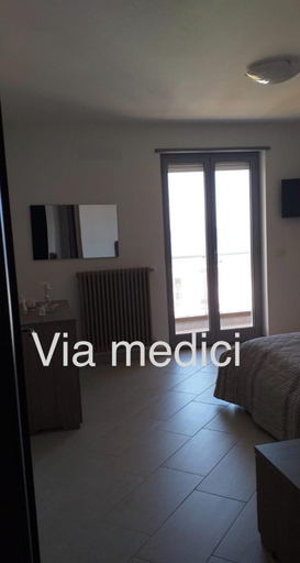 Bedroom 2, I portici, Messina