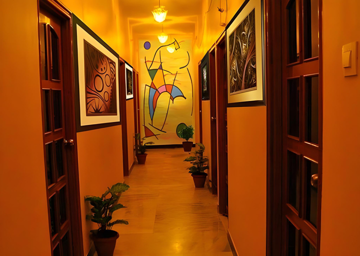Others, Le Grace Mansion, Madurai
