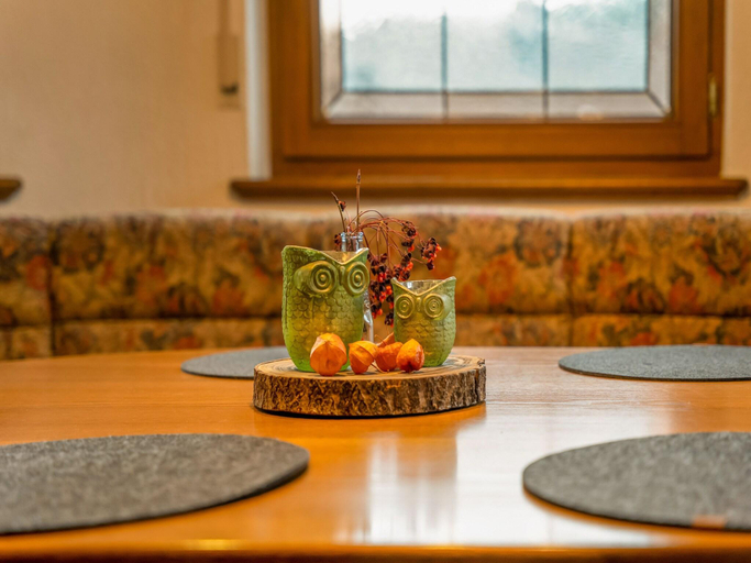 Food & Drinks, Spacious flat in Adenau near the Nurburgring, Ahrweiler