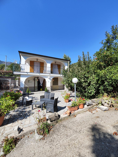 2, Il Vigneto, Salerno