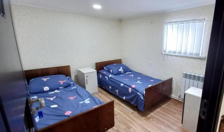 Others 2, Dream House & Hostel