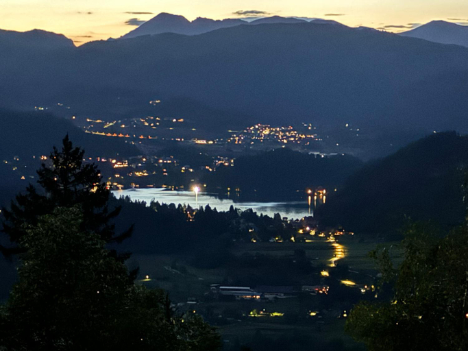 Others 4, Koca na Talezu, Bled