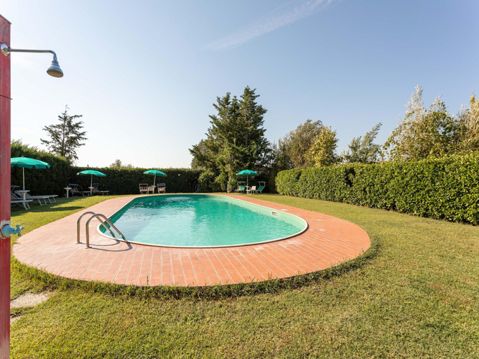Sport & Beauty 2, Apartment in Tuoro sul Trasimeno with pool, Perugia