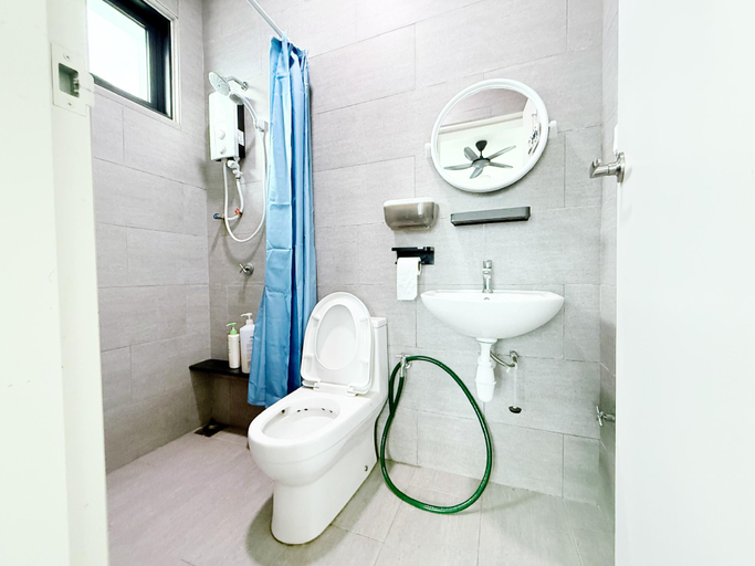 Bathroom 4, Malacca City Seaside Theme Condo (Near Jonker), Malacca City