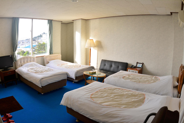 Bedroom 5, Kanko Business Hotel Heian, Uruma