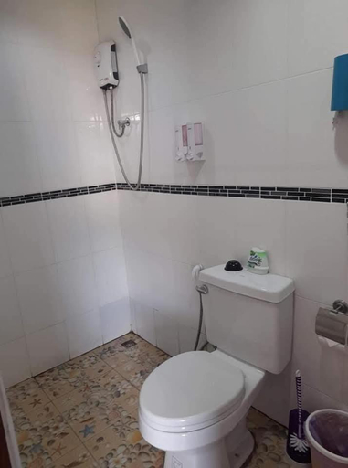 Bathroom, พลอยฟ้ารีสอร์ทเขาเต่า Ployfarresortkhaotao, Hua Hin