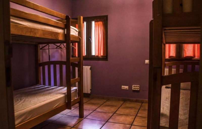 Bedroom, Albergue de Cain "El Diablo de la pena", León