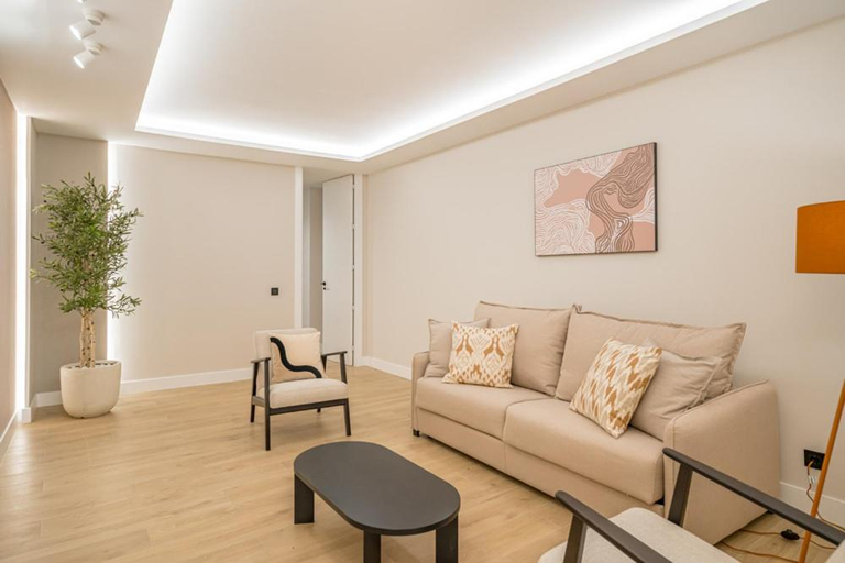 Others 4, Centro XXI calle Principe 3BR 3BH, Madrid