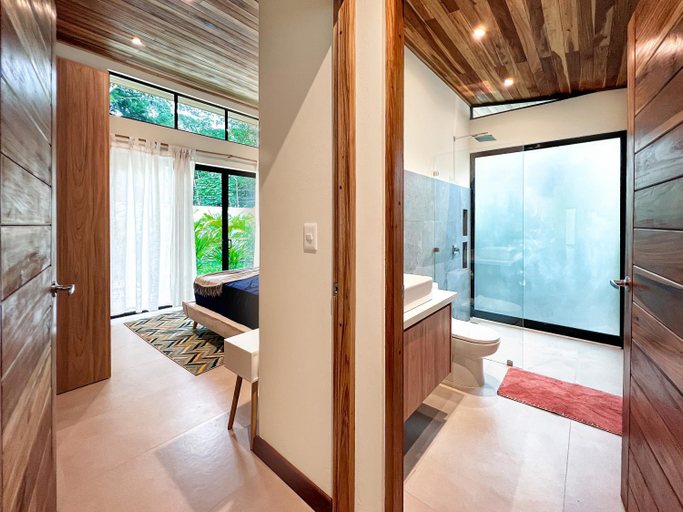 Bathroom 4, Villa Julio, Talamanca