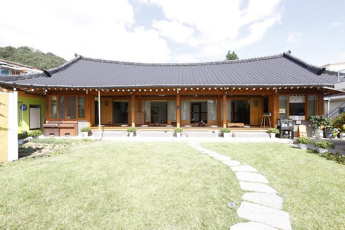 Interior view, Daoljae Hanok Pension, Suncheon