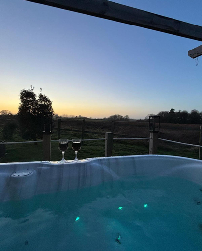 Sport & Beauty 2, Rife Lodges, West Sussex