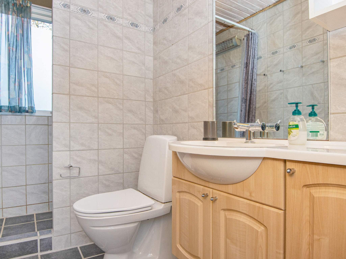 Bathroom 2, person holiday home in Ans By, Silkeborg