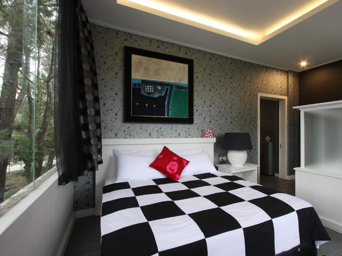 Bedroom 1, The Peak Home, Bandung