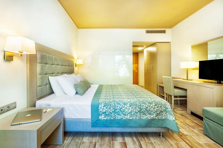 Bedroom 3, Anastasia Resort & Spa, Central Macedonia