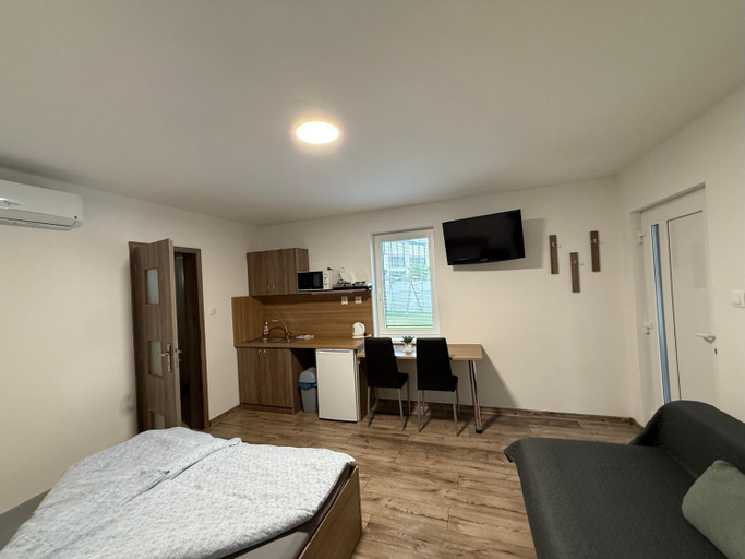 Others 4, Apartman Tereza, Dunajská Streda