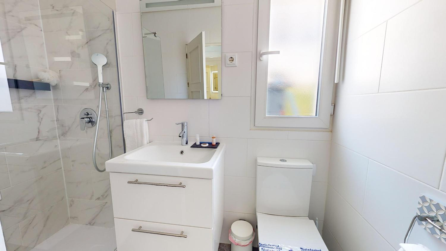 Bathroom 2, Villa Chopa - A Murcia Holiday Rentals Property, Murcia