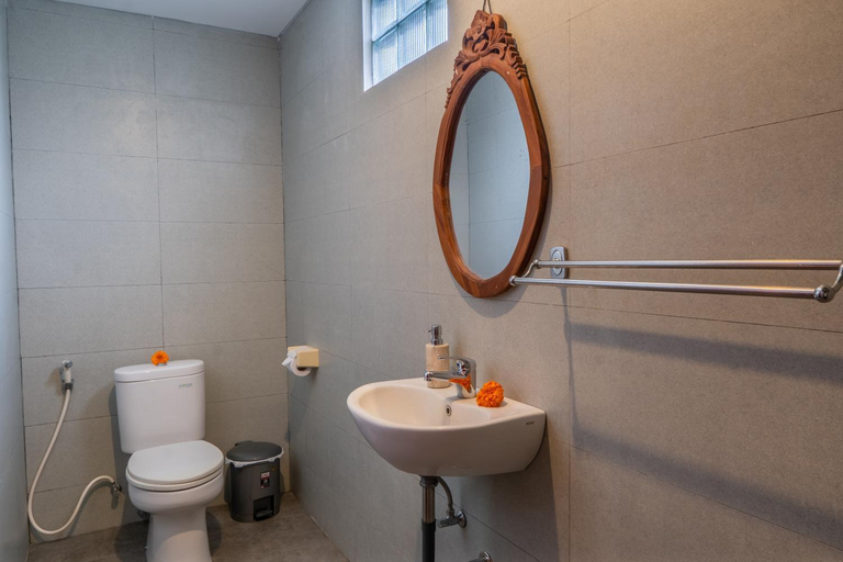 Bathroom 3, Meranggi Home Stay, Gianyar