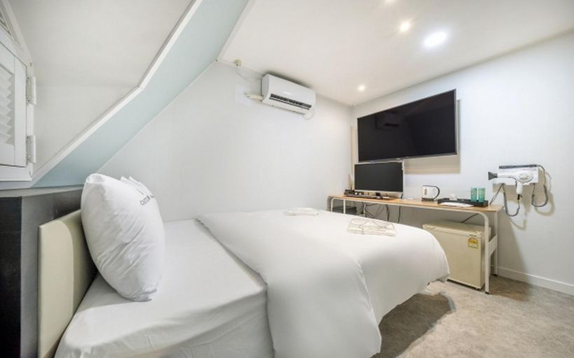 Bedroom 2, Gwangmyeong Castle, Guro